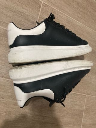 Scarpe Alexander McQueen nere