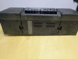 Radio Cassette Sanyo.