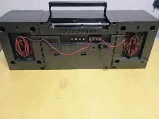 Radio Cassette Sanyo.