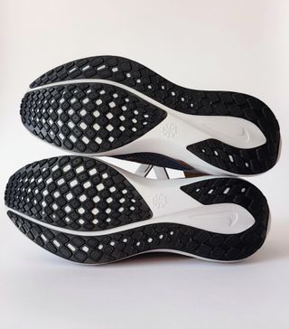 38 - Nike Air Zoom Pegasus 41 - Ashen Slate