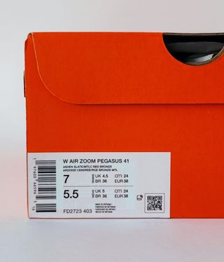 38 - Nike Air Zoom Pegasus 41 - Ashen Slate