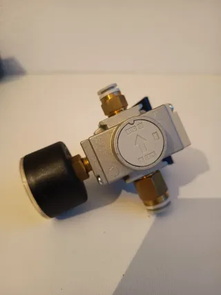 Regulador Presión SMC AR20-F02-Y