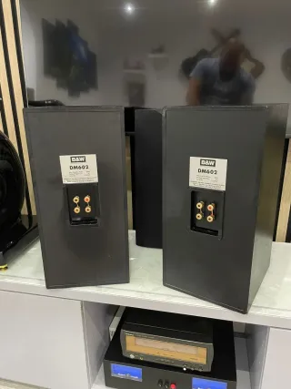Altavoces Bowers & Wilkins DM602 S1 Negros