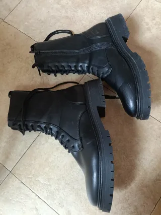 Botas