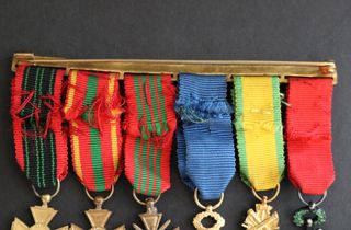 Pasador 10 medallas francesas miniatura Gala Ofic