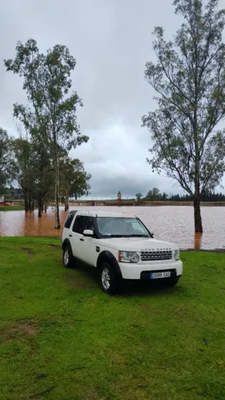 Land Rover Discovery 2010