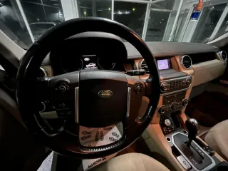 Land Rover Discovery 2010