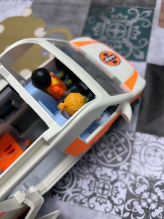 Playmobil 70049 City Life Ambulancia