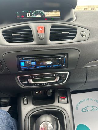 Renault Scenic 2011 1.5 dci