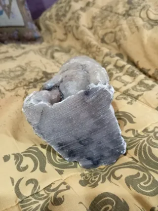 Figura antigua china tallada en alabastro