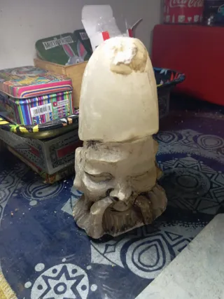 Figura antigua china tallada en alabastro