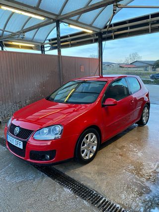 Volkswagen Golf 2005