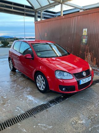 Volkswagen Golf 2005