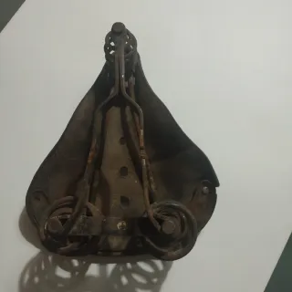 Sillín de cuero vintage para bicicleta