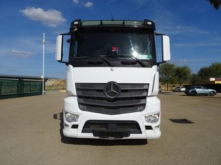 Mercedes ANTOS 25 36-CAMIONES GANCHO+GRUA