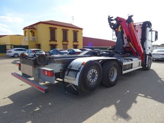 Mercedes ANTOS 25 36-CAMIONES GANCHO+GRUA
