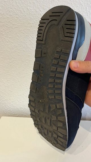 Zapatillas deportivas hombre un solo uso