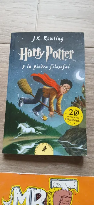 4 libros harry poter, pilares tierra