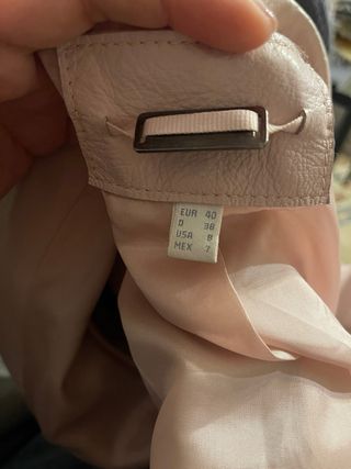 Americana de piel rosa/beige