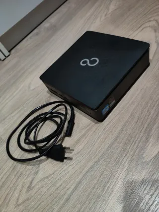 Mini PC Fujitsu Intel i3 Win 10 Pro