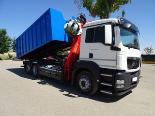 MAN TGS 26 320-CAMIONES GANCHO+GRUA