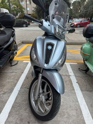 Piaggio Medley 125 Gris/Plata ABS StarStop