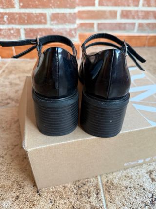 Zapatos charol Zara negros Mary Jane