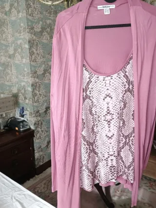 Camiseta y cárdigan Bellisima XL/L serpiente