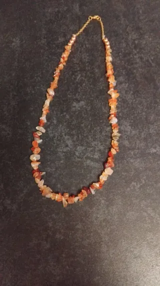 Collana e orecchini corniola fatti a mano