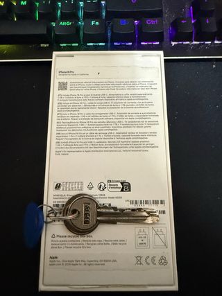 iPhone 16 Pro 128GB Negro Titanio