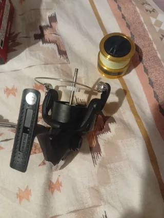 Mulinelli da pesca Shimano Sienna C3000 e FX 2000