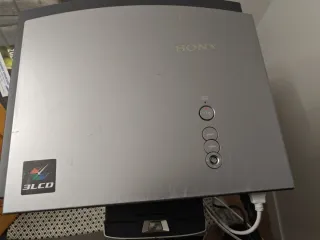 Proyector Sony VPL-AW15 Plata