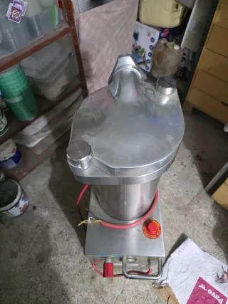 Embutidora Maquinaria Industrial Talsa H/HI 26-15