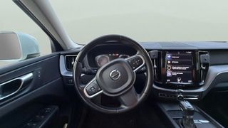 Volvo XC60 D4 Momentum Auto 140 kW (190 CV)