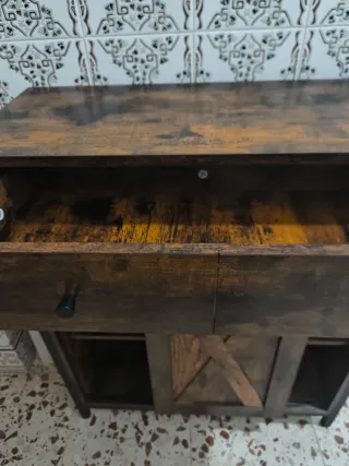 Mueble madera y metal