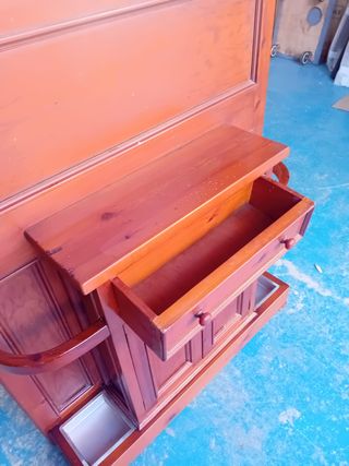 MUEBLE ENTRADA DE MADERA 20 EUROS, CARTAGENA