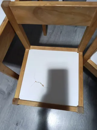 Mesa y sillas infantiles Ikea