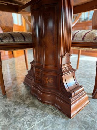 muebles de comedor clásicos de raíz de NOGAL !