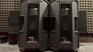 Altavoces autoamplificados RCF 712-A MK2