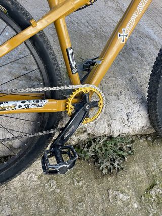 Bici Dirt Jump BOM Molotov 3