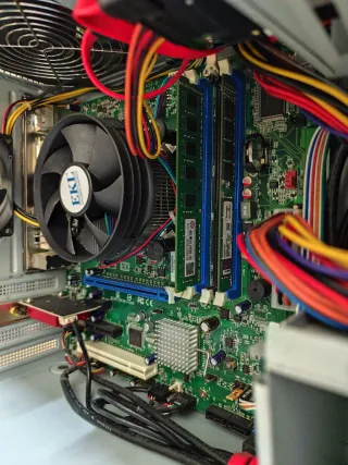 Ordenador Viglen Genie Negro/Plateado