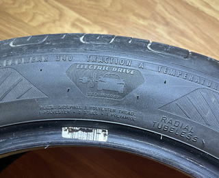 GoodYear EfficientGrip 215/50 R17 91V