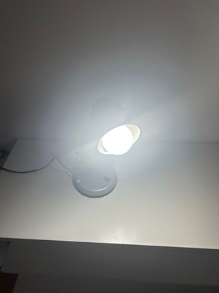 Lámpara de escritorio flexo