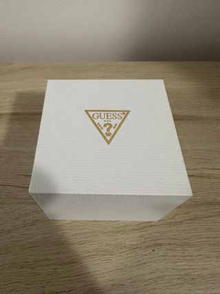 Reloj Guess Negro y Dorado Hombre