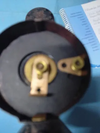 ANTIGUA LINTERNA DE BATERIA