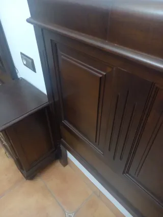 Cabeceros cama de 90cm hechos a medida mas mesita