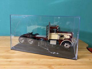 Camion Peterbilt 281 1955 Ixo 1:43