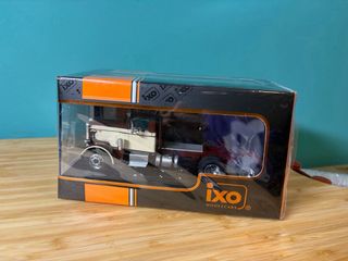 Camion Peterbilt 281 1955 Ixo 1:43