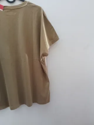 Camiseta  mujer manga corta bordada Lefties.