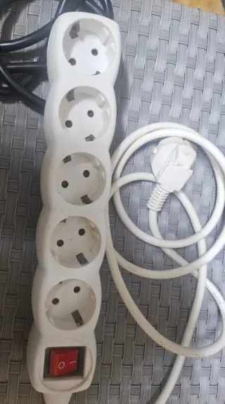 Regleta 5 enchufes con interruptor